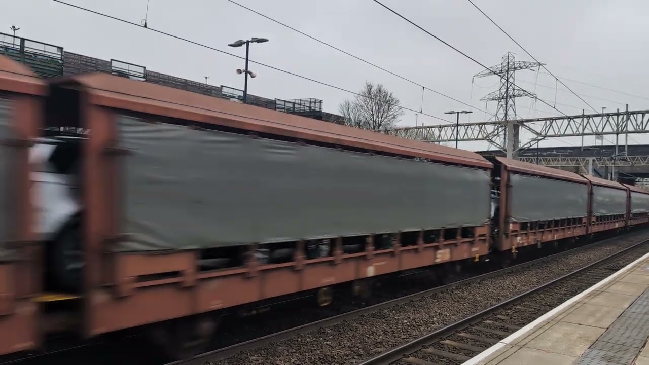 DB Cargo UK Class 66 no: 66199 @ Stafford (6O42) 29/01/2026.