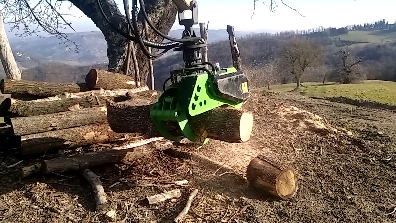 Robustrack Grapple Saws for Excavators