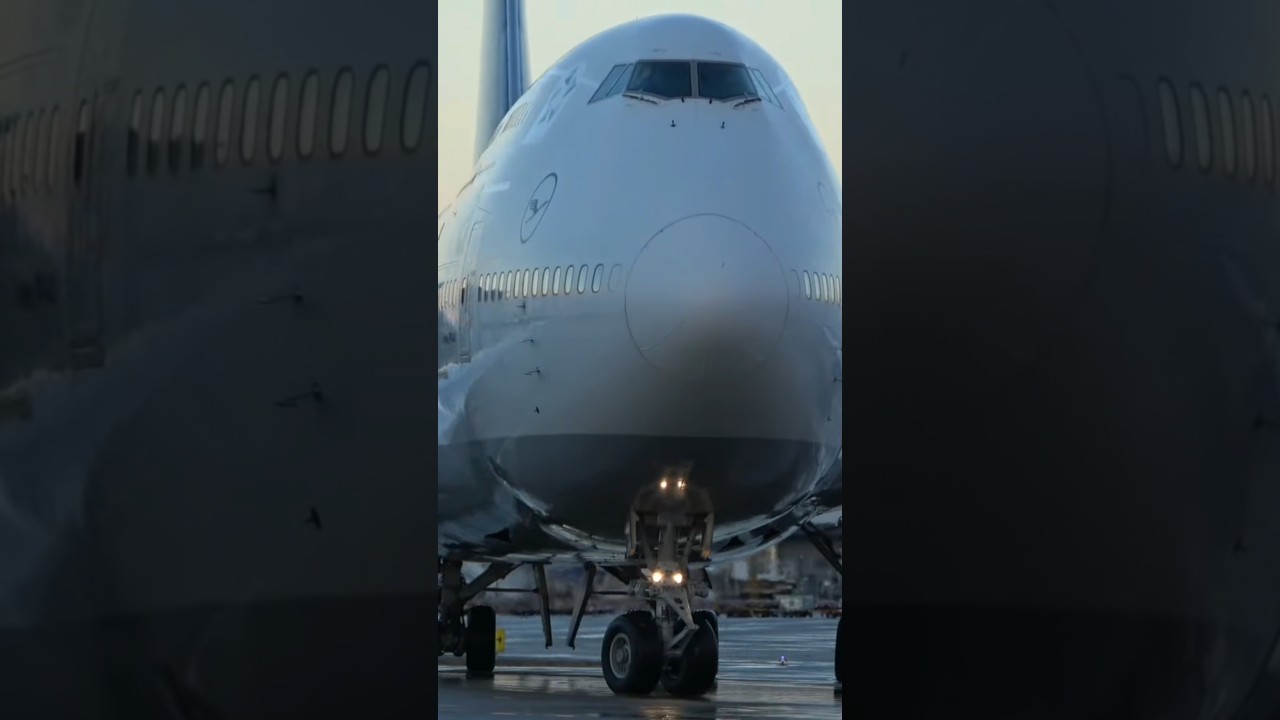 Best Pilot Wave EVER! Lufthansa B747 Piloten grüßen aus dem Cockpit der Queen of Skies👑 