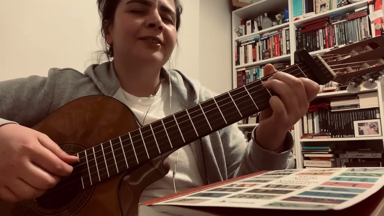 Ayça Kömürcü l Kardeşine