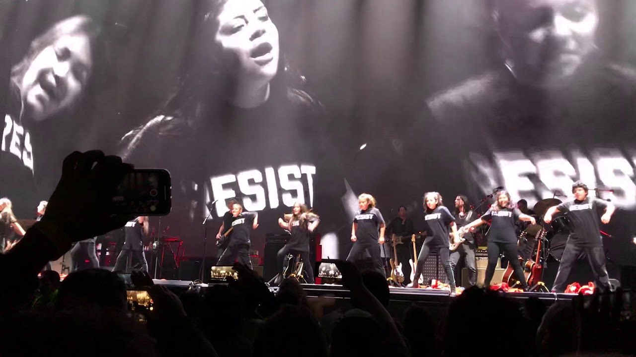 Roger Waters Palacio de los Deportes 28/11/2018 Another brick in the wall parts 2 and 3