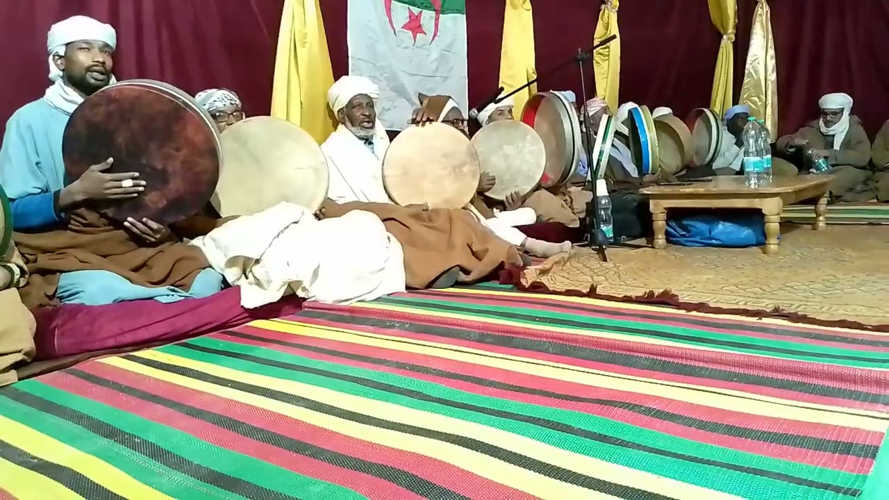 شيخ قدور خازن في قصيدة عزم الوالدينا....... في عين القديمة ورقلة
