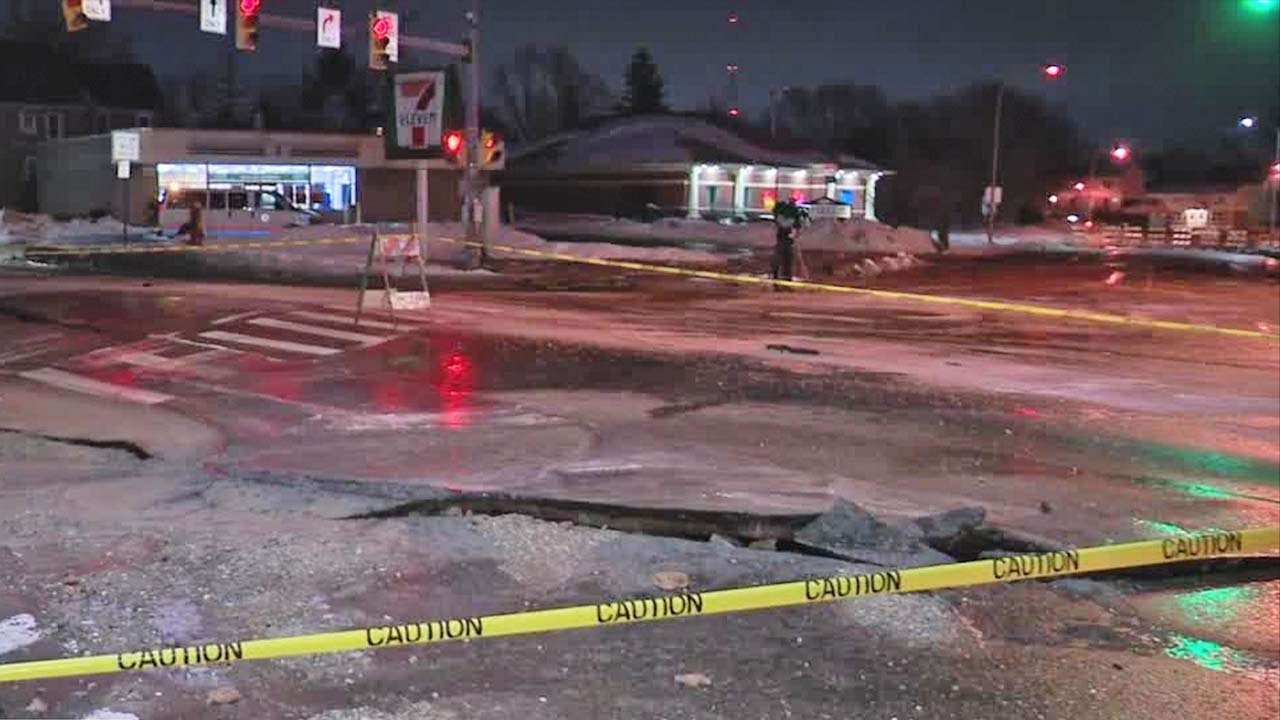 Water main break in Buffalo causes road to crumble, crews still assessing damage