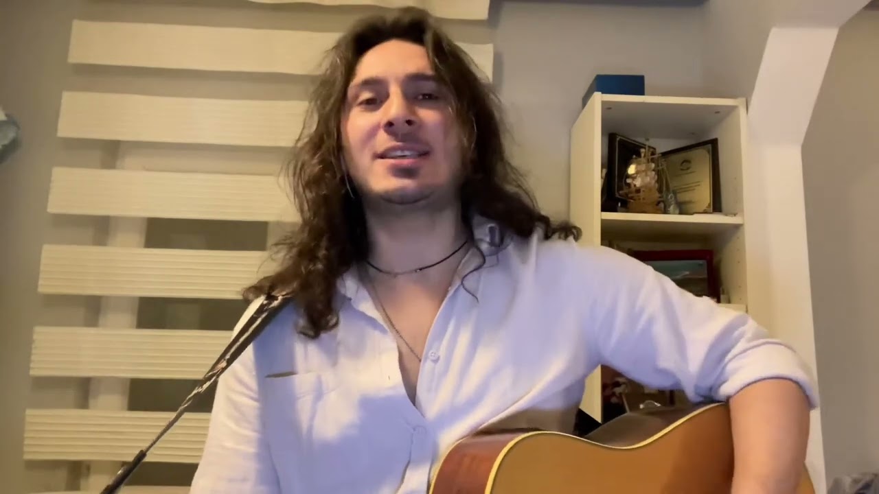 Onur Uğuş - Aşk Durdukça (Akustik Live)