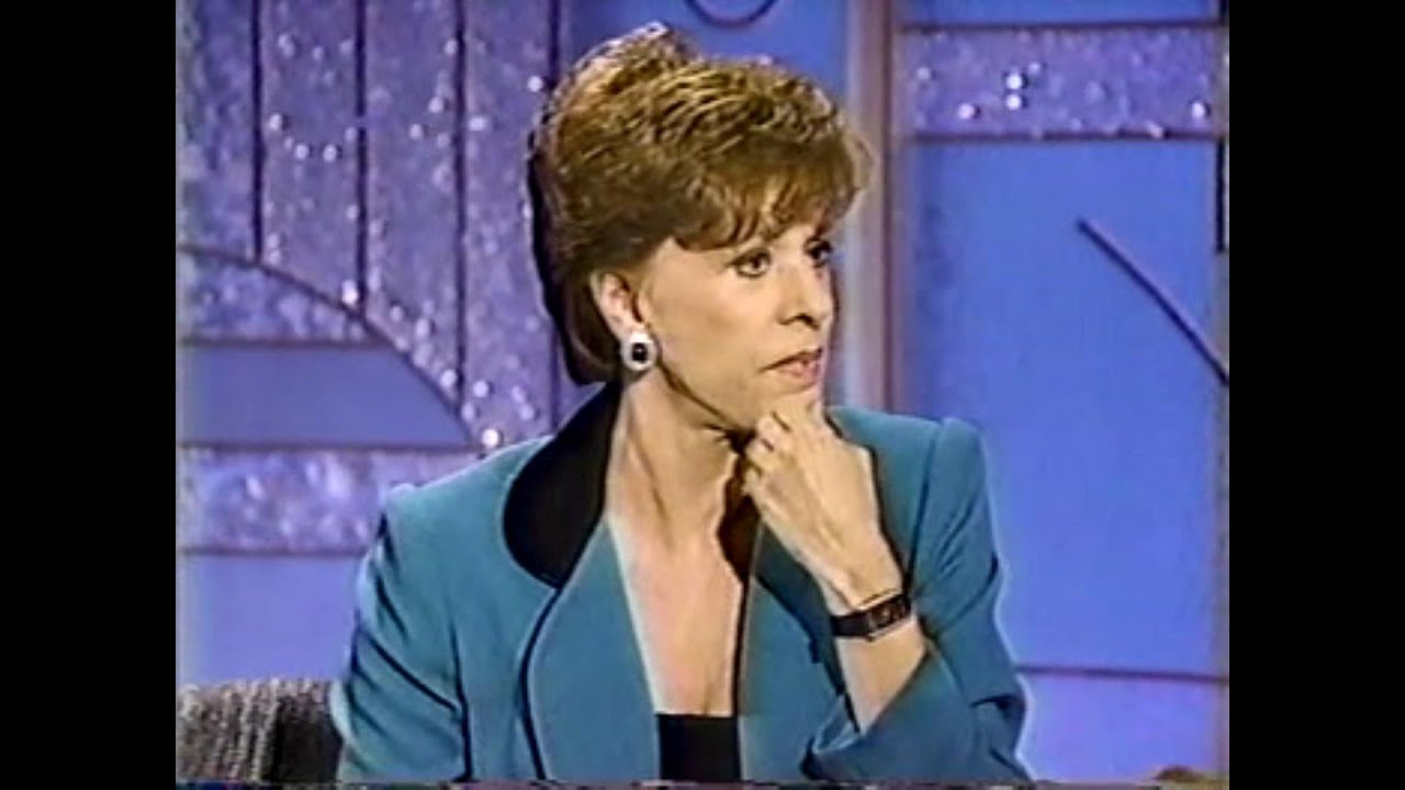 Carol Burnett -  Arsenio Hall Show (Dec 11, 1989)