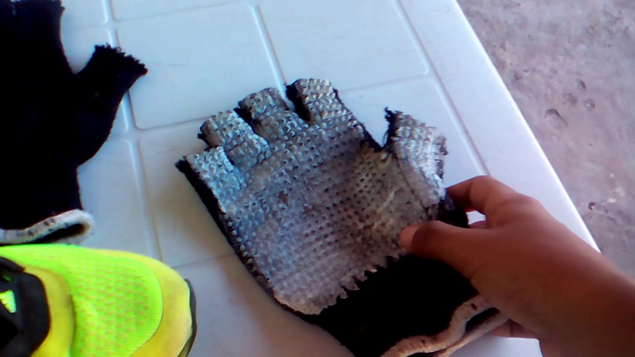 Como fazer luvas de GOLEIRO 😲