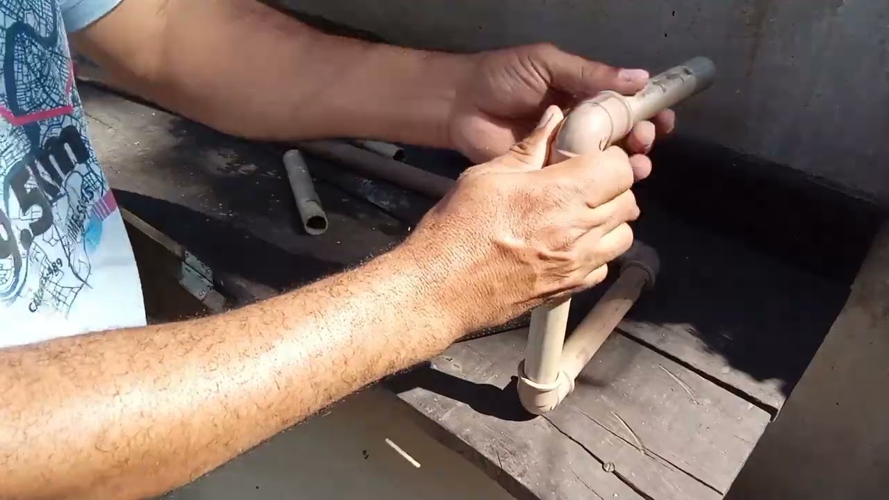Suporte de cano de pvc 2 em 1
