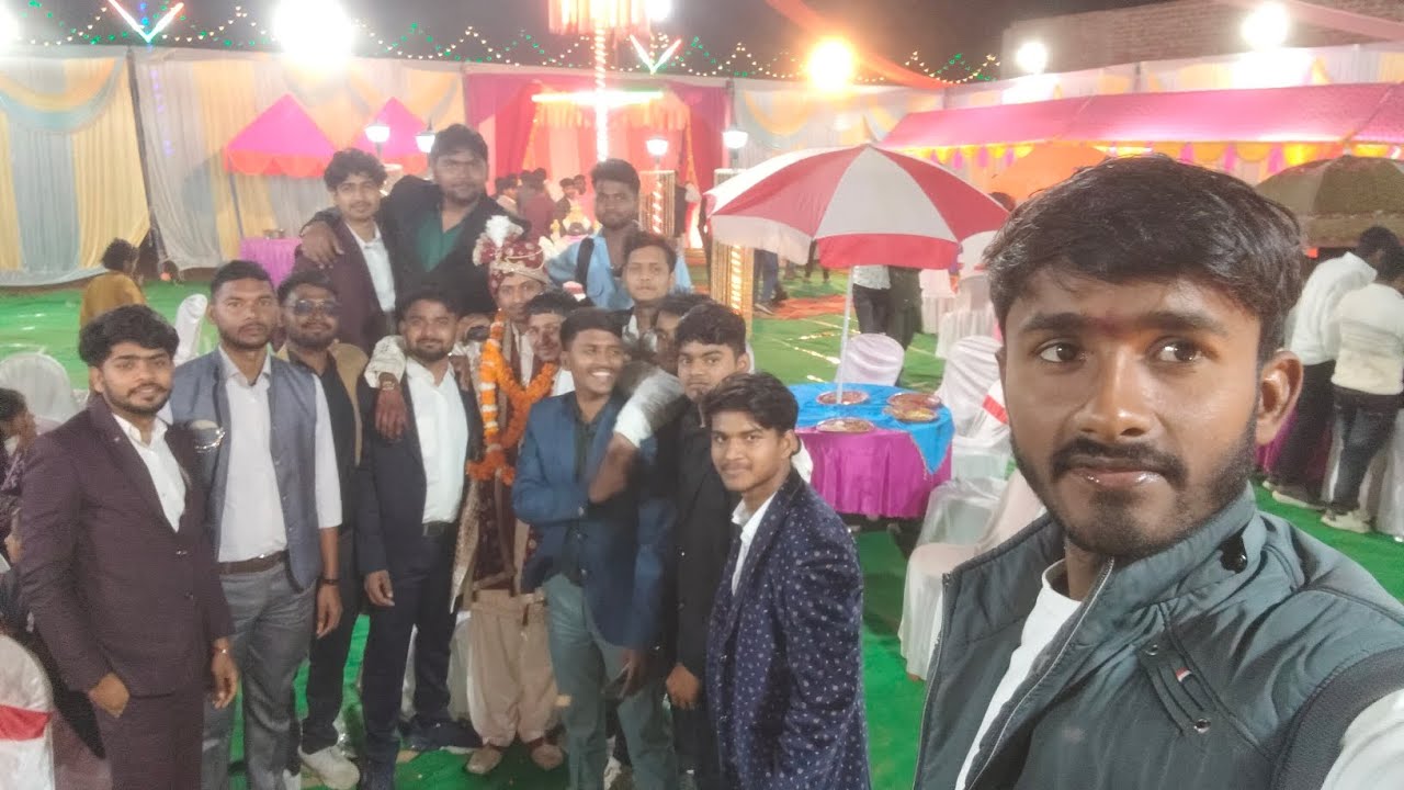 DOST KE SADHI ME #sonbhadra #me injoy #youtubeshorts #trending #trending 10/02/2026 😊Injoy#😊😊😘😘😘😘