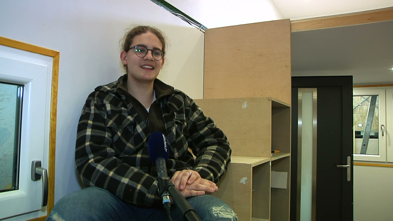 Junger Tüftler – 15 Jahre alte Schüler aus Freising errichtet sein eigenes Tiny House