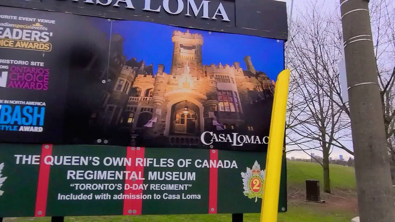 A quiet walk to Casa Loma in Toronto April 8th 2020