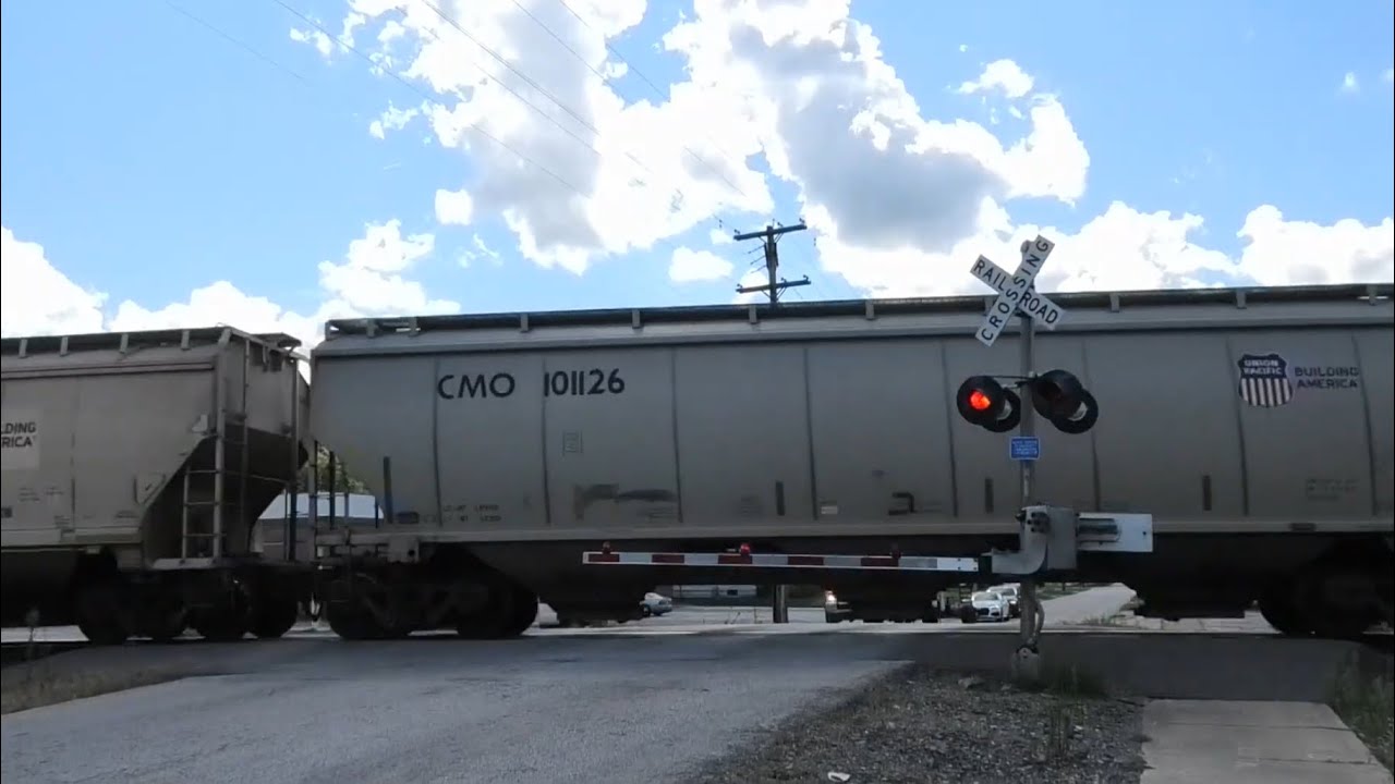 Railroad Crossings of the NS Lake Erie District Volume 1