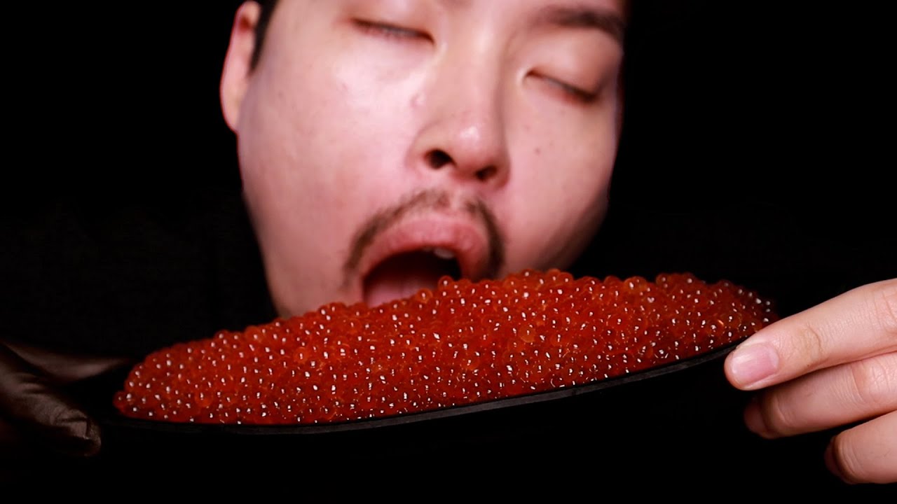 욕망의 연어알 먹방