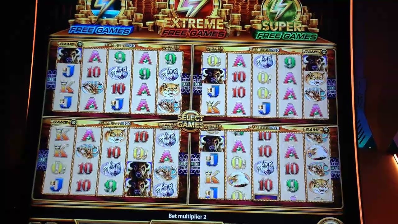 I got the SUPER FREE GAMES on Wonder 4 Boost Gold slot machine playing Buffalo Gold