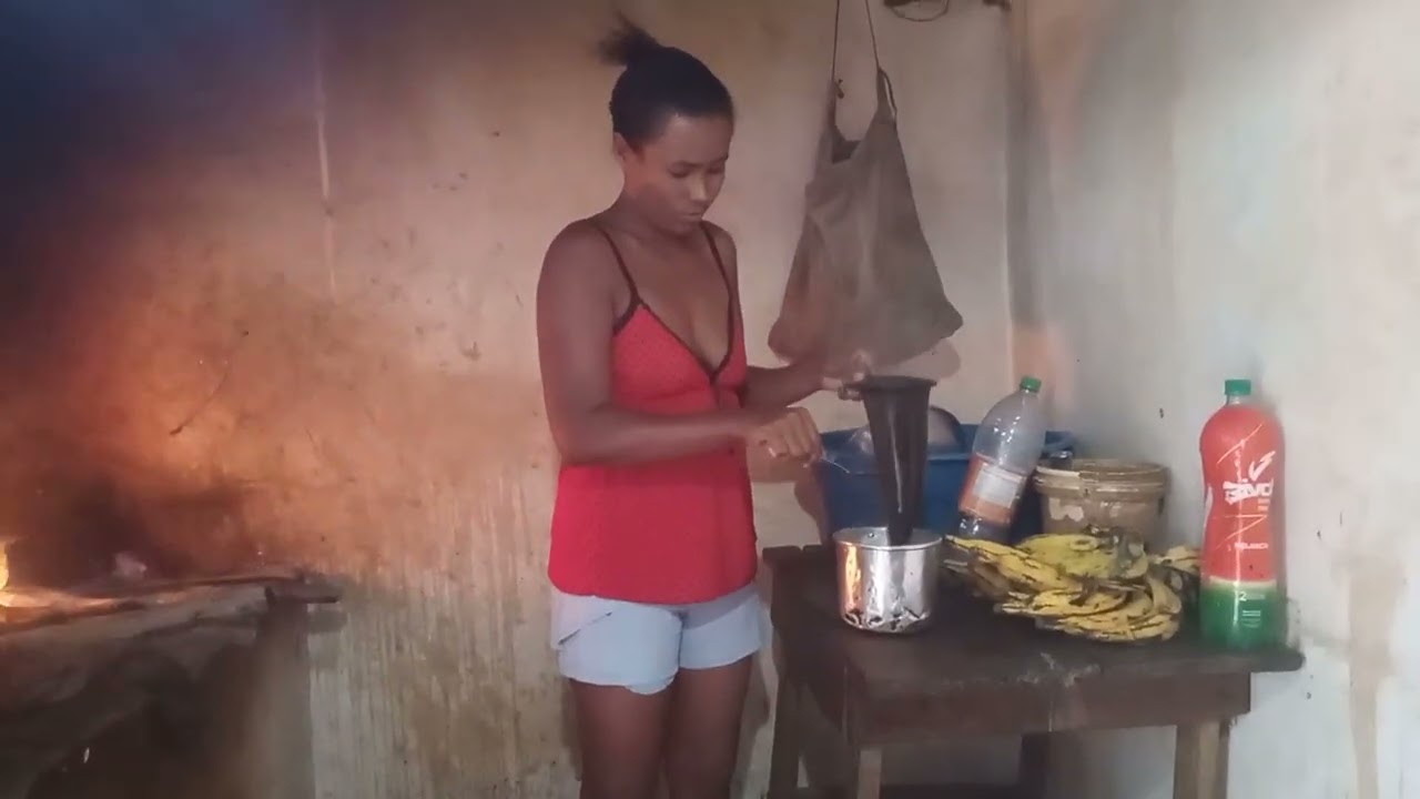 AGORA VOU FAZER CAFÉ 
