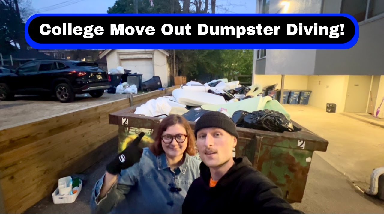 Our First College Move Out Dumpster Dive!