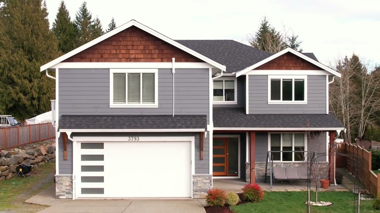 We Tour a $1.1 Million Dollar North Jinglepot Property