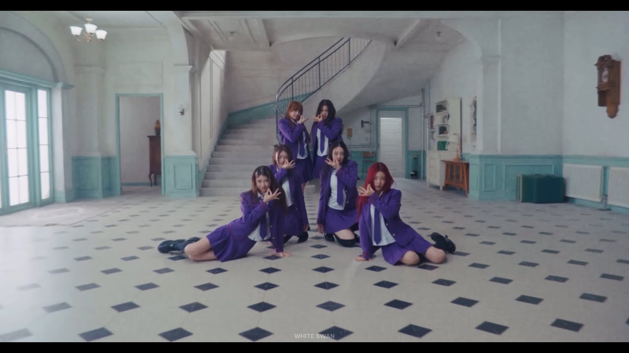 [4K] AtHeart- 'Plot Twist' dance Practice [MIRRORED]