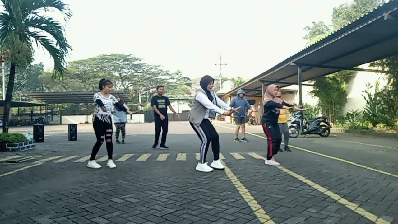 ZUMBA 