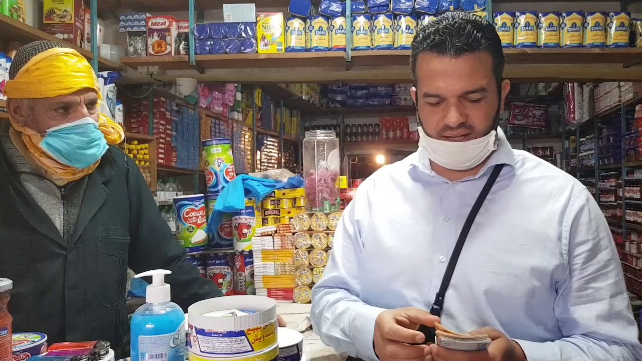 طلبتو يخدم معيا نهار كامل ب 40 درهم وقبل و يوسف الزروالي دارليه مفاجئه
