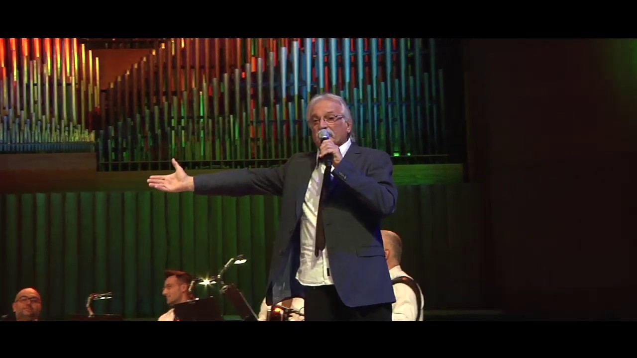 Gupci u Lisinskom i Ivica Pepelko - Kad procvatu jabuke (live)