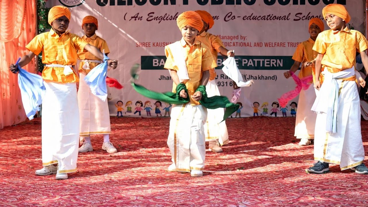 छोटे बच्चों की एनर्जी से गूंज उठा मंच – कमाल का परफॉर्मेंस