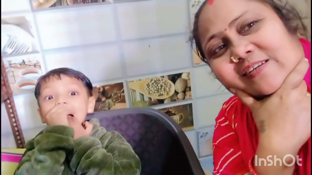 आज हम गाँव के घर घूमने गए। वहाँ बहुत अच्छा लगा।