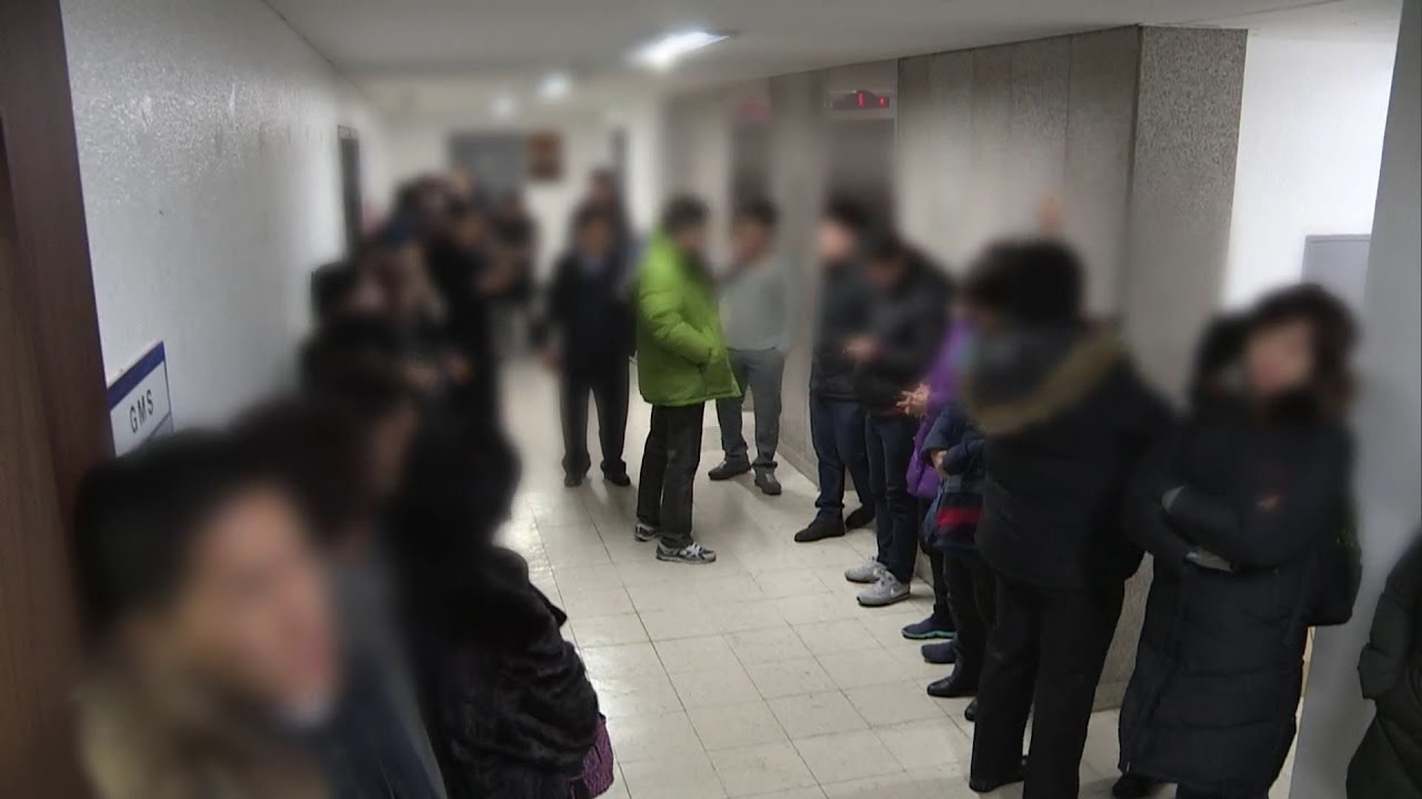 [CBS 뉴스] 홍대새교회 교인들, 전병욱 목사 적극 비호