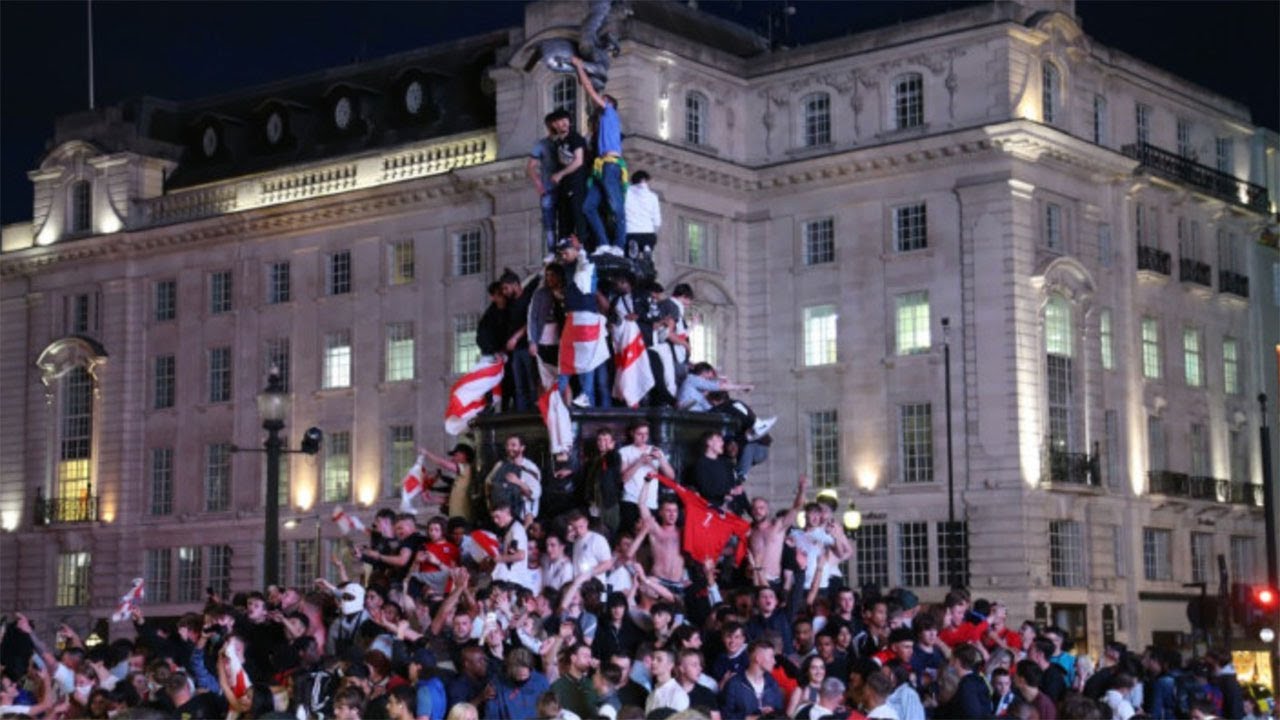 How England fans reacted to 4-0 win over Ukraine | Euro 2020