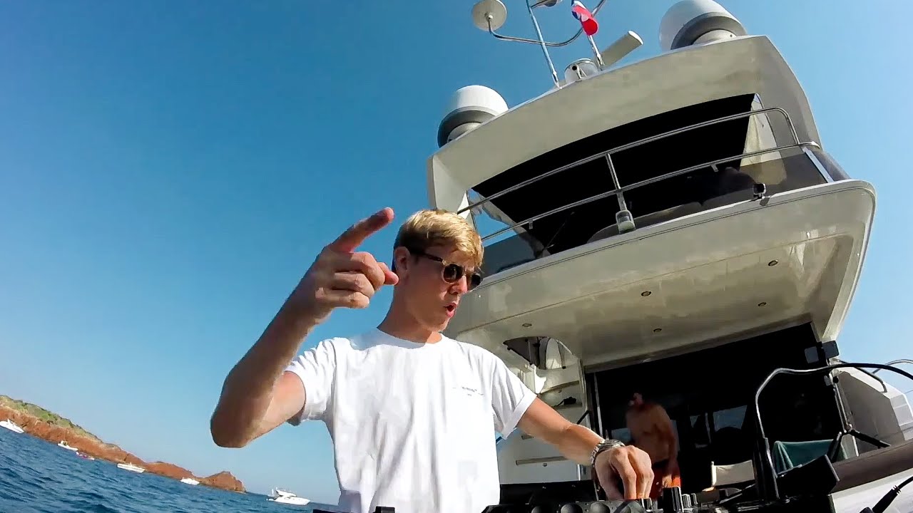 Charles B live @ French Riviera w/ Hoffman
