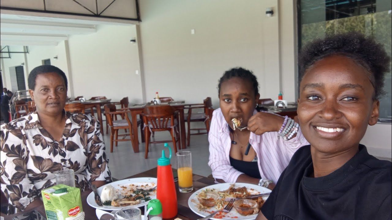 Lunch Date With Mama And Dada 🤍 ‎⁨@WANJIKUWAINAINA⁩  