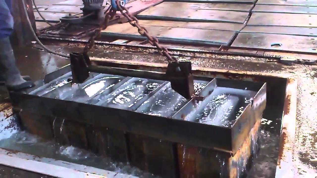 Proceso del hielo en bloque