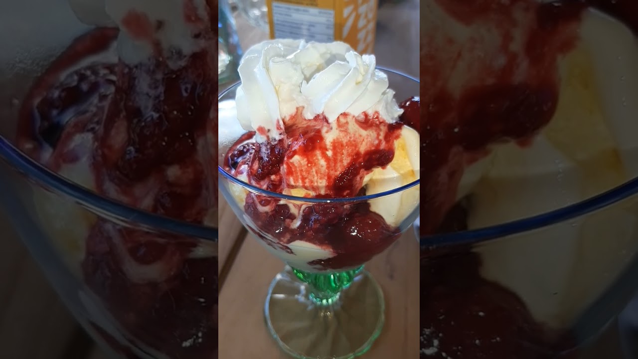 Gutes Eis mit Schlagobers