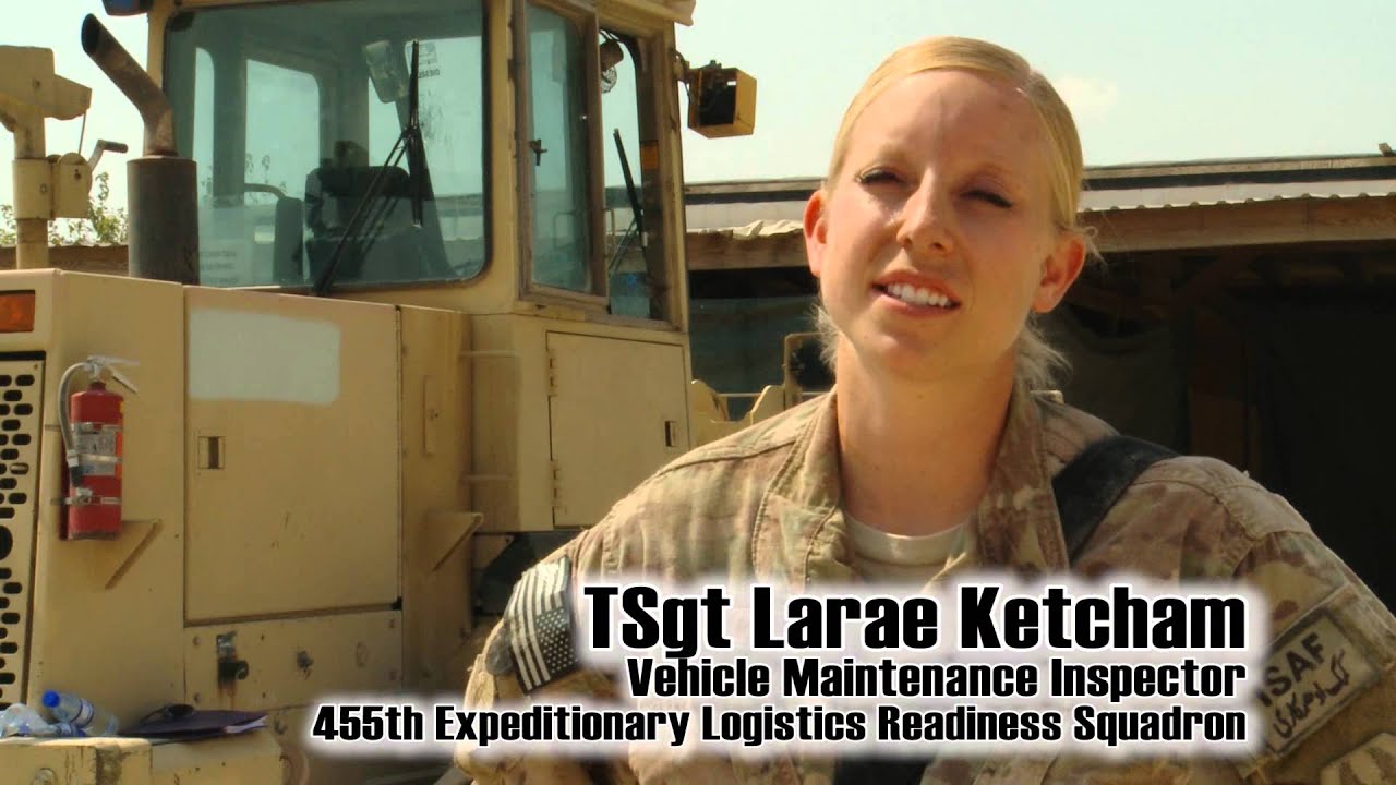Bagram Airfield Airmen Perform Vehicle Inspections for Retrograde