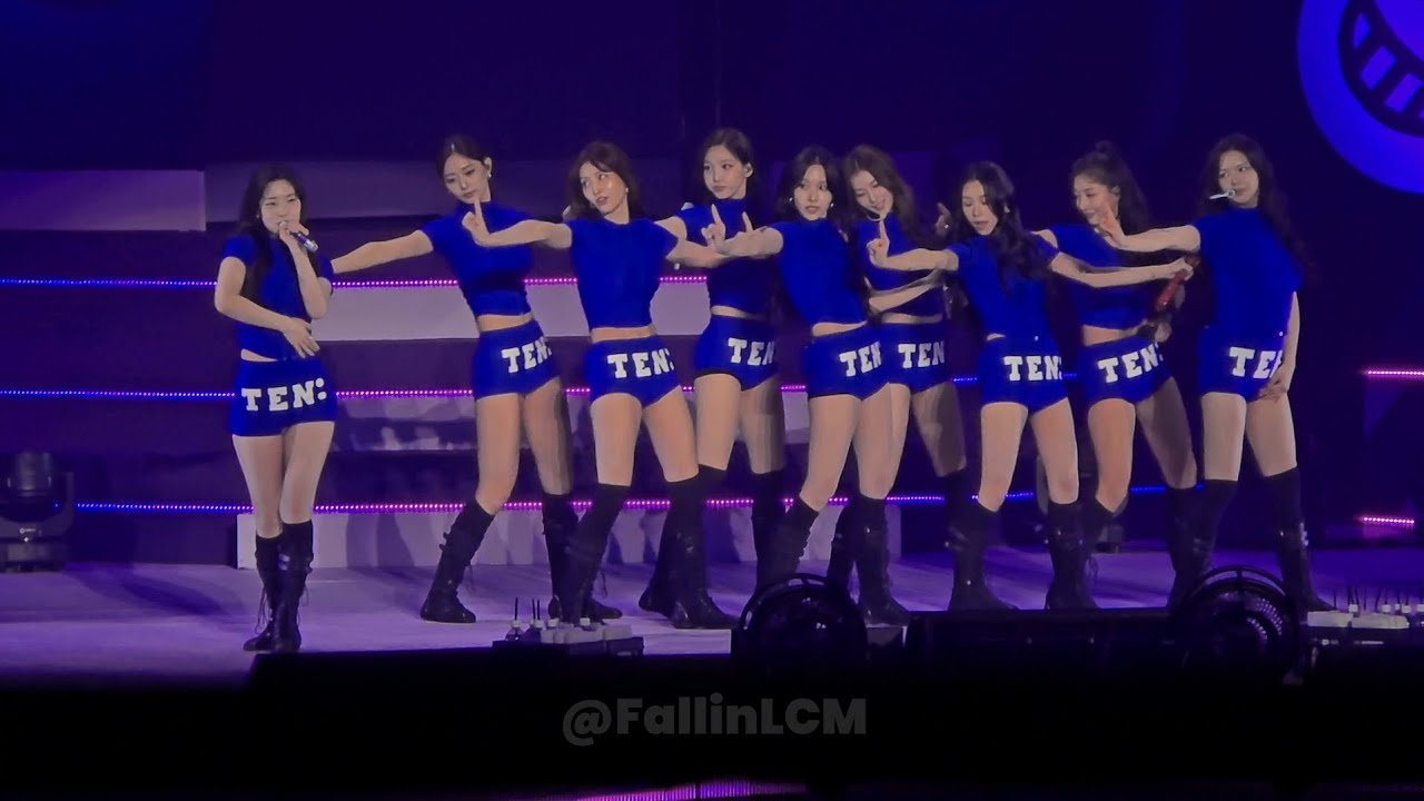 251018 TWICE 트와이스 - Strategy | 10VE UNIVERSE 10th Anniversary Fanmeeting | 직캠 FANCAM
