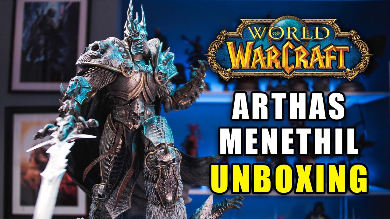 Распаковка статуэтки Артаса Короля-лича из World of Warcraft