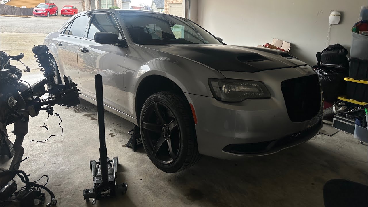 THE ULTIMATE CHRYSLER 300 SWAP: EVERYTHING YOU NEED TO KNOW