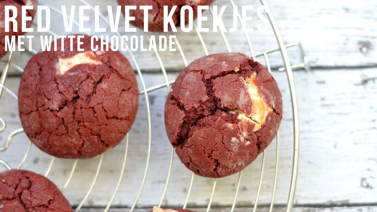 Red Velvet koekjes met witte chocolade - OhMyFoodness