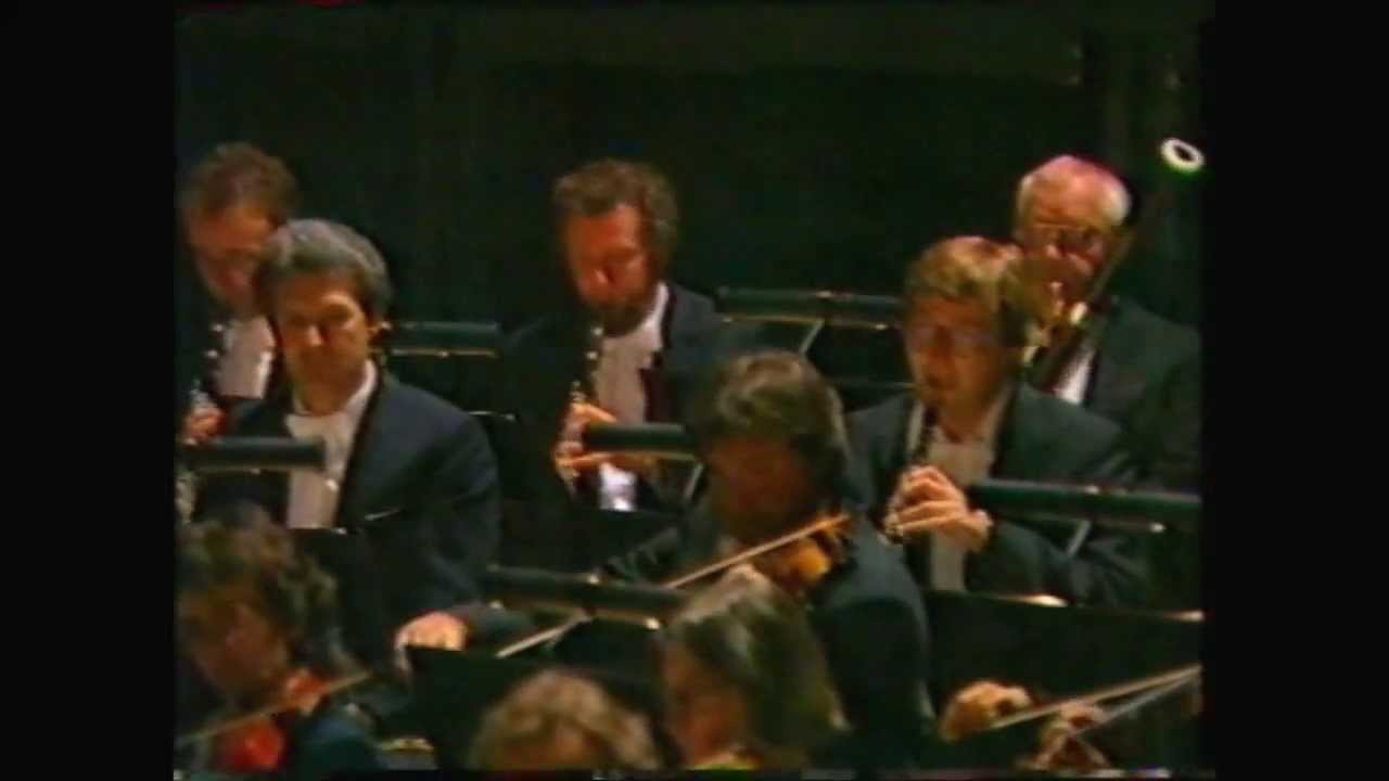 Ouvertüre Der Freischütz, Inszenierung Vicco von Bülow(LORIOT)