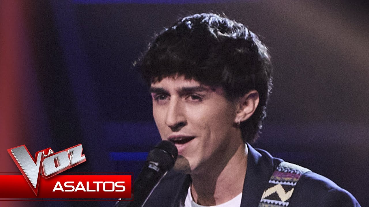 Javier Barrera canta 