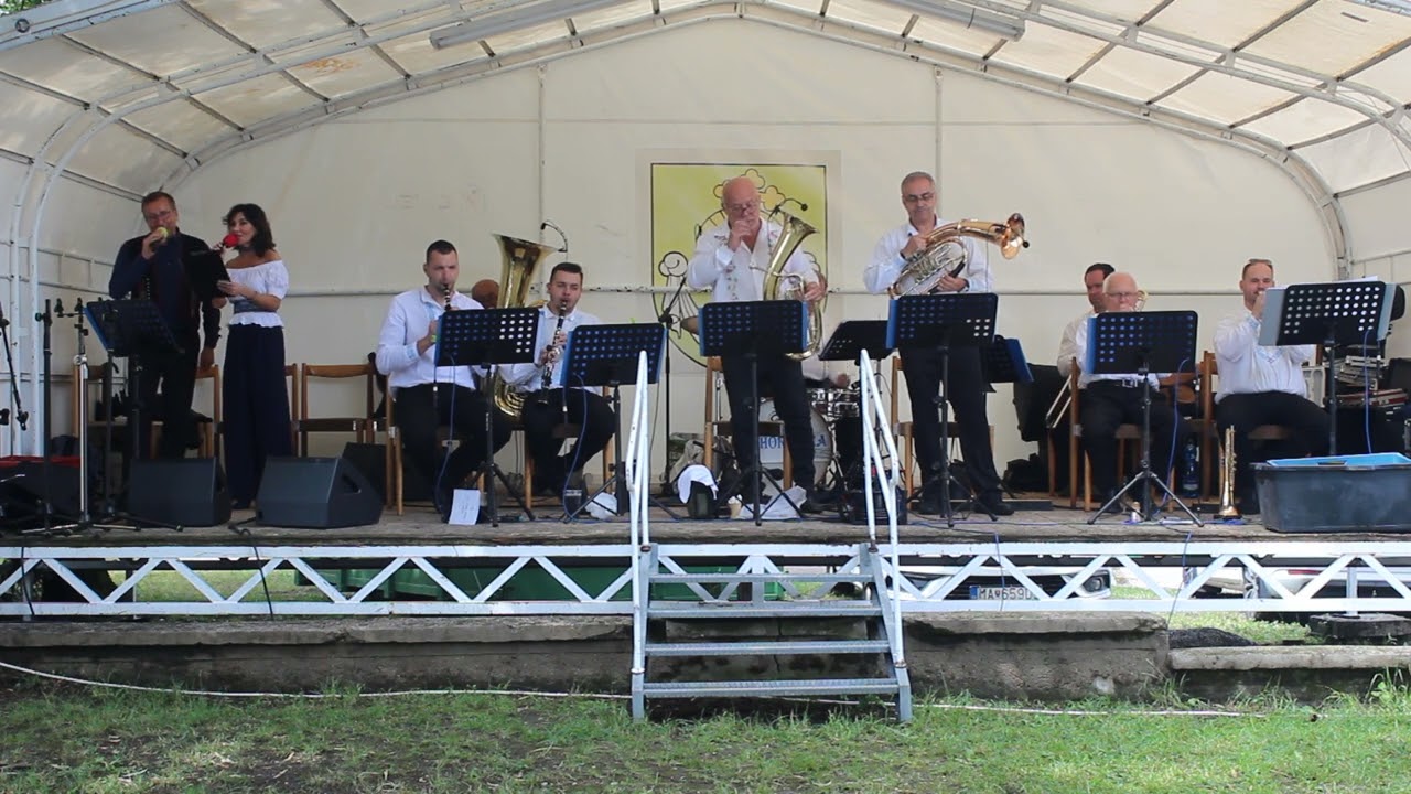 ZÁHORIENKA - Domú, do Jánú