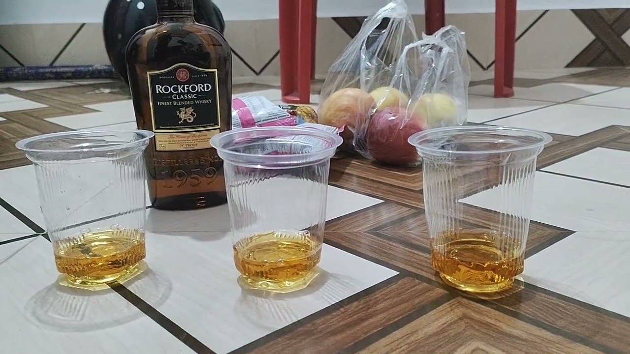 ROCKFORD CLASSIC FINEST BLENDED WHISKY Review 
