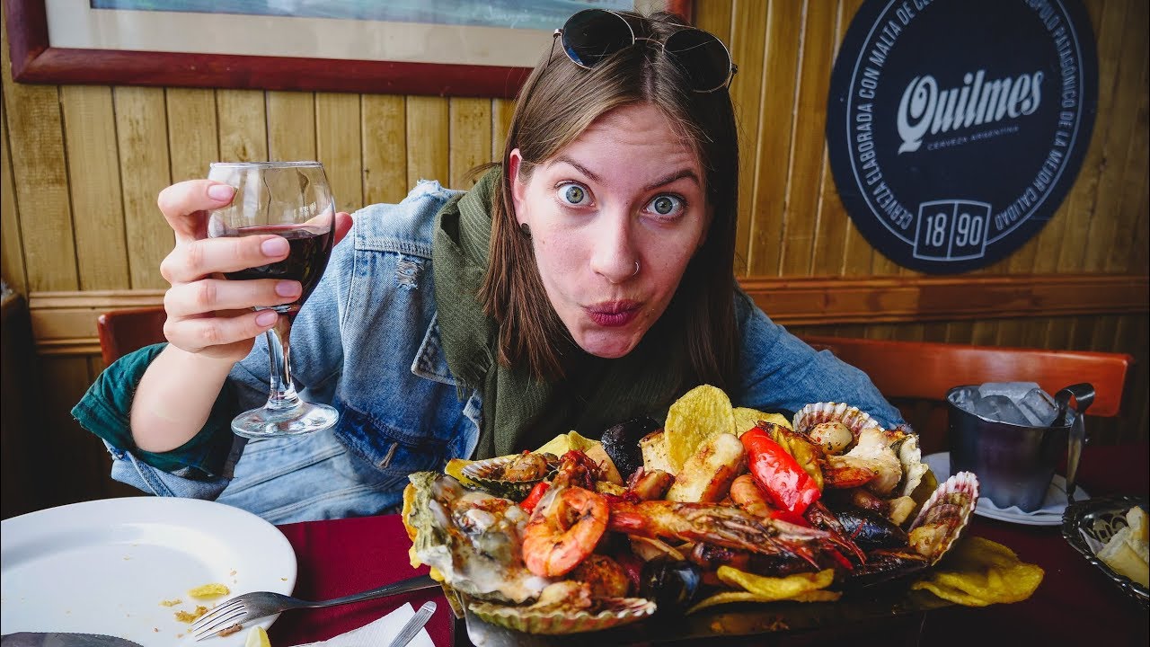 PARRILLADA DE MARISCOS en Mar del Plata 🦑🍤 Almuerzo en el Espigón, Playas y Paseo Costero 🌊☀️