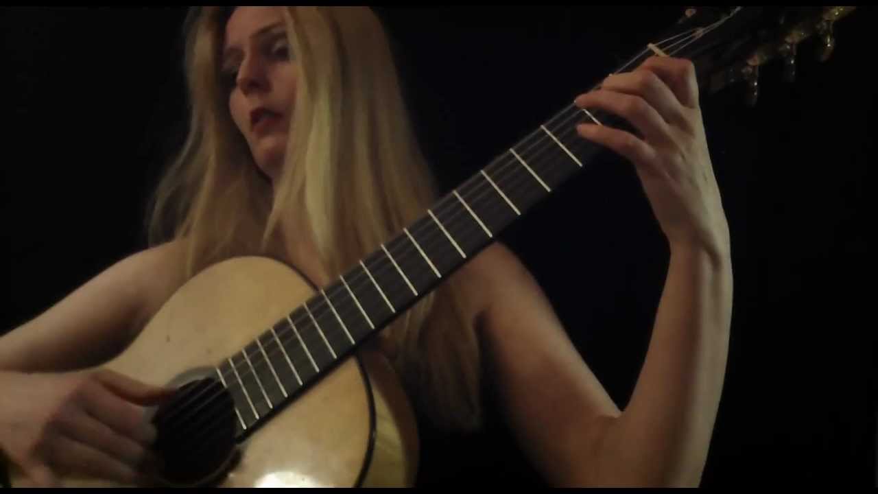 Heike Matthiesen: Maria Linnemann Highland March