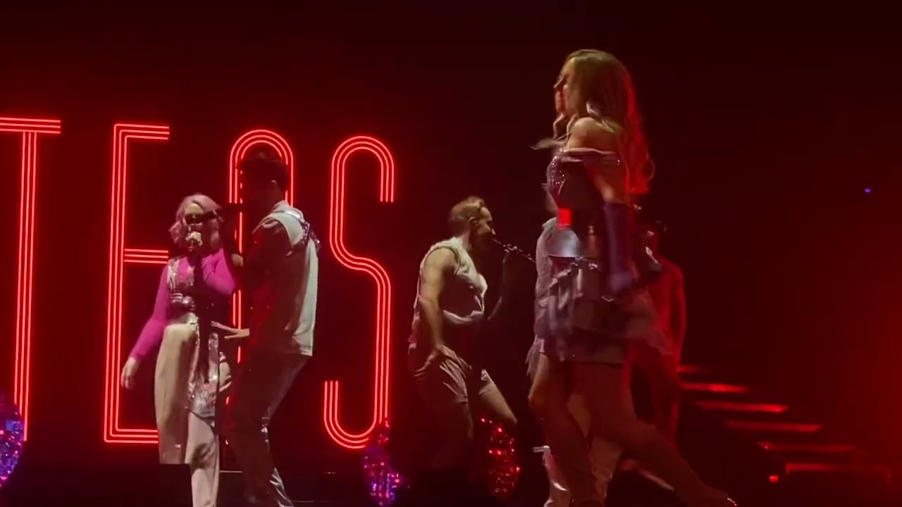 Steps - The Slightest Touch (live in Birmingham)