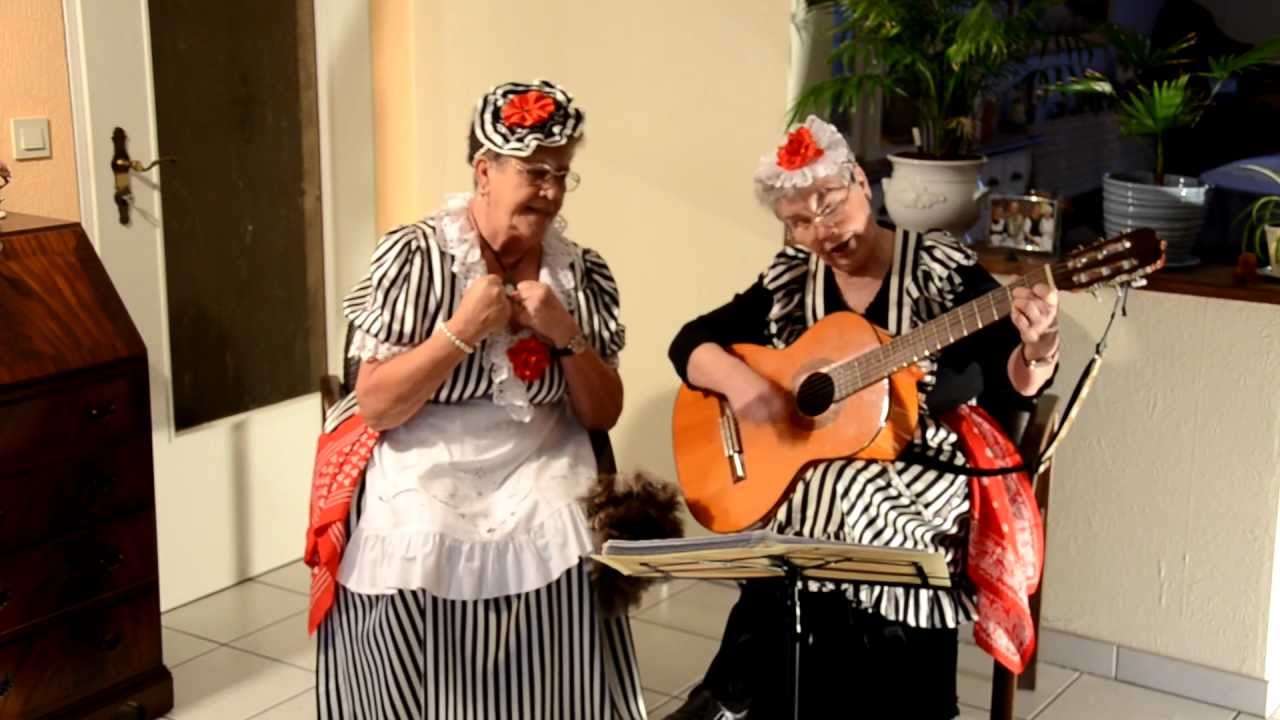 Mariechen saß weinend im Garten.MOV