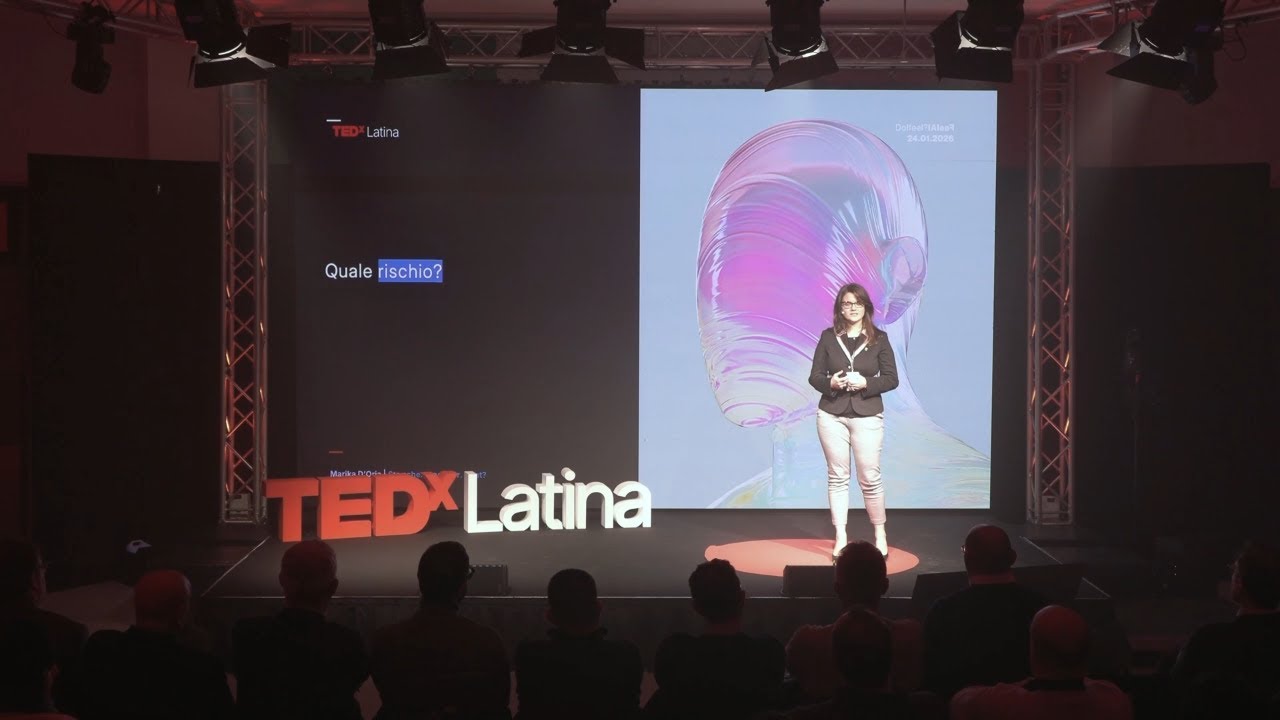 Sta scherzando, Dr. Chat? | Marika D'Oria | TEDxLatina