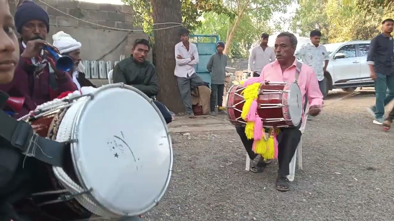 ગૌરવ બાબુભાઈ દાદા દીકરા ને જુવાન  શરણાઈ વાજા રાયદે ભાઈ માંડવ  