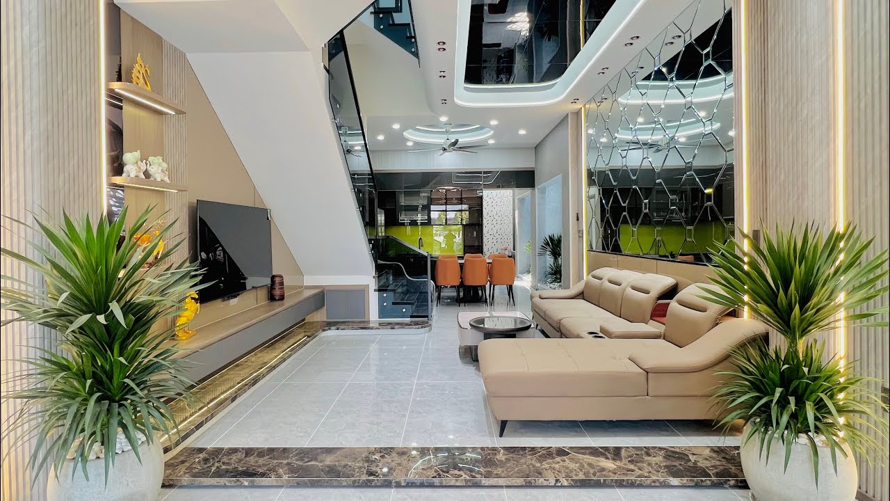 DT 81m , gần nhà thờ ( 5,5 tỏi )| 0974494660 