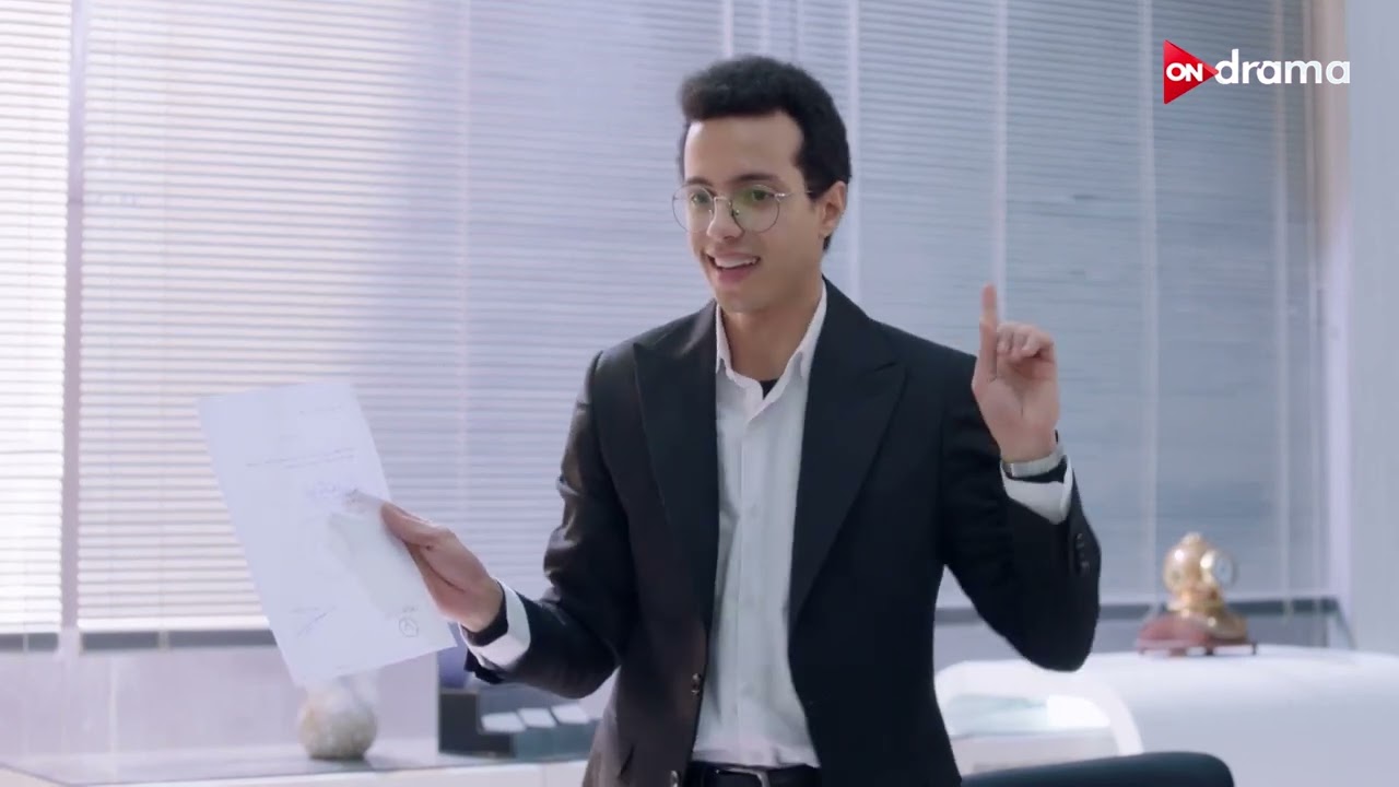 لما تروح لل HR تطلب إجازة 😂#في_بيتنا_روبوت2