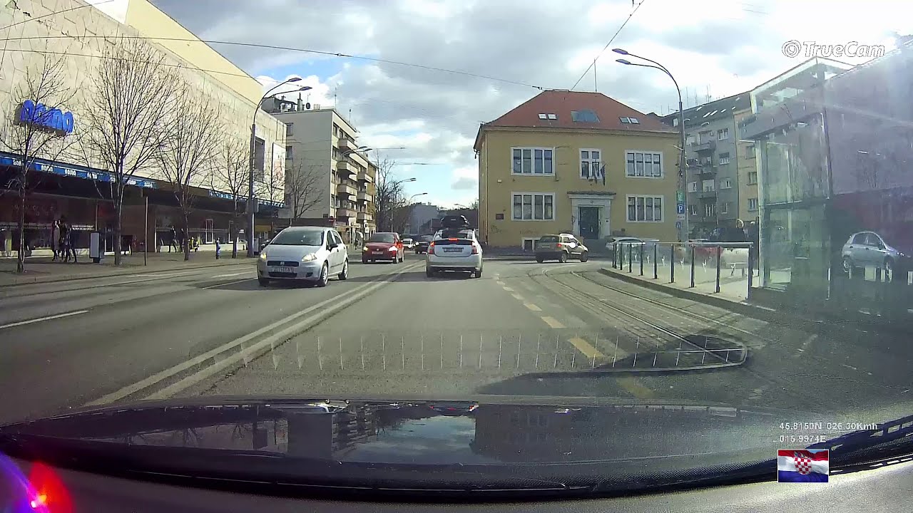 Zagreb : Vožnja 🚙:  Kvaternikov Trg - Ul. Vjekoslava Heinzela - Ul. kneza Branimira